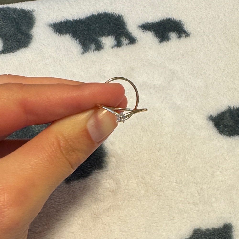Francesca’s Elegant Silver Ring with Clear Gem